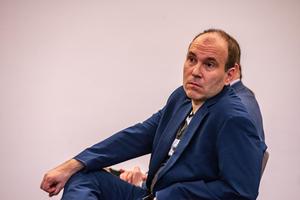 Rethinking cross-border governance-3